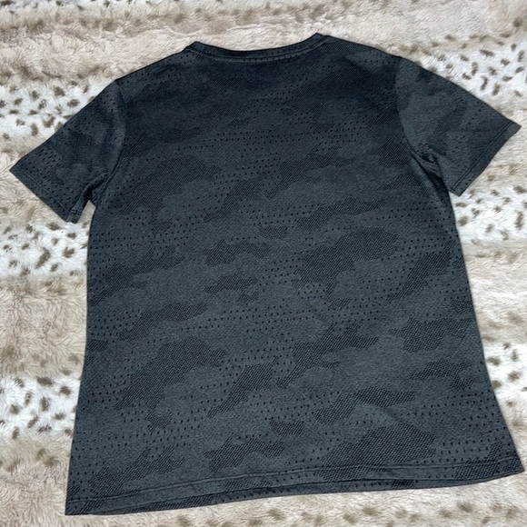 Reebok Gray Tee Size L 12-14 - Picture 6 of 7